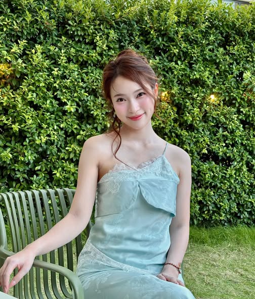 Tin sao 21/8: Hồ Ngọc Hà và khoảnh khắc 'tuyệt đối điện ảnh' bên Kim Lý, MC Khánh Vy rạng rỡ đón tuổi mới - Ảnh 7.