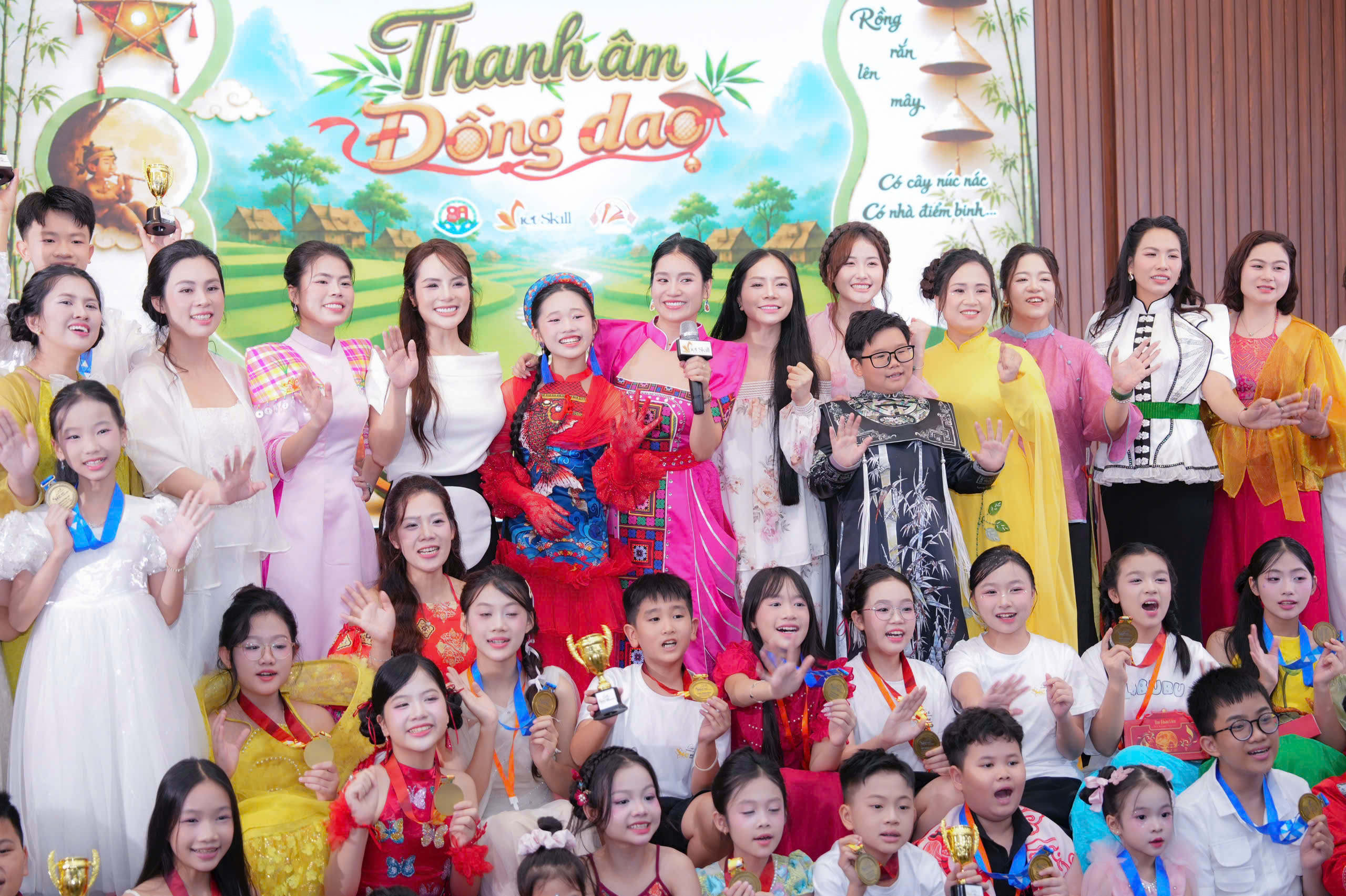 B&aacute;n kết MC nh&iacute; to&agrave;n quốc 2026: Thanh &acirc;m đồng dao v&agrave; tr&ograve; chơi d&acirc;n gian - Ảnh 14.
