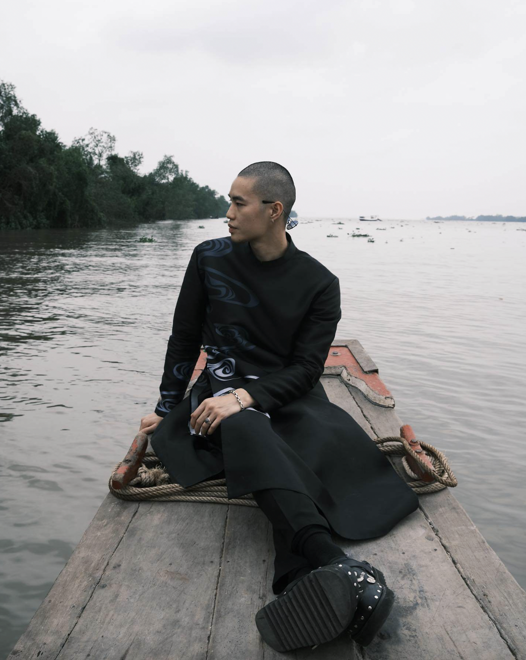 Em chồng Ng&ocirc; Thanh V&acirc;n g&acirc;y ch&uacute; &yacute; - Ảnh 14.