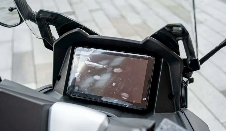 Động cơ mạnh như SH, xe ga 150cc c&oacute; ABS v&agrave; TCS, gi&aacute; 23,2 triệu đồng - Ảnh 5.