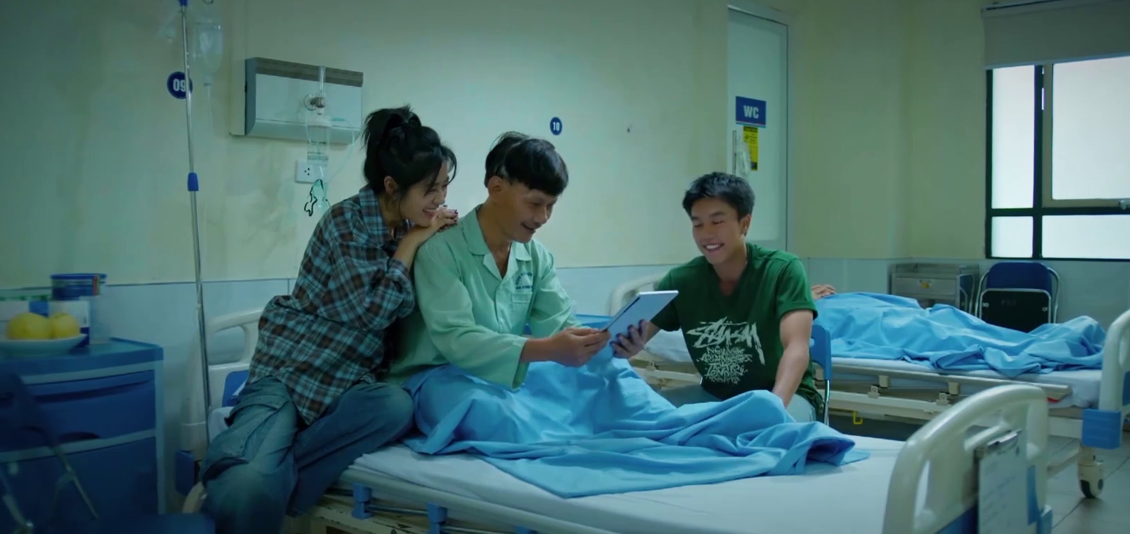 M&ugrave;a h&egrave; năm ấy - Tập 9: Chuyện t&igrave;nh kh&eacute;p lại, Kh&aacute;nh sẽ nhận tội thay Phương - Ảnh 3.