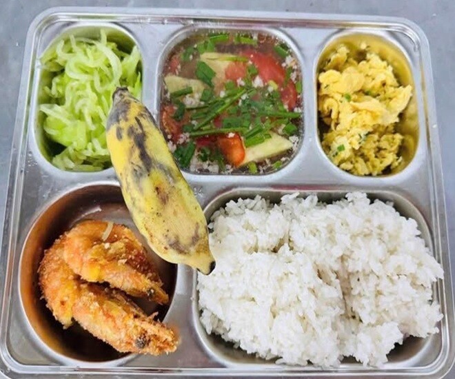 Nguy cơ dị ứng thực phẩm ở trẻ khi ăn bán trú: Phụ huynh cần lưu ý - Ảnh 1.