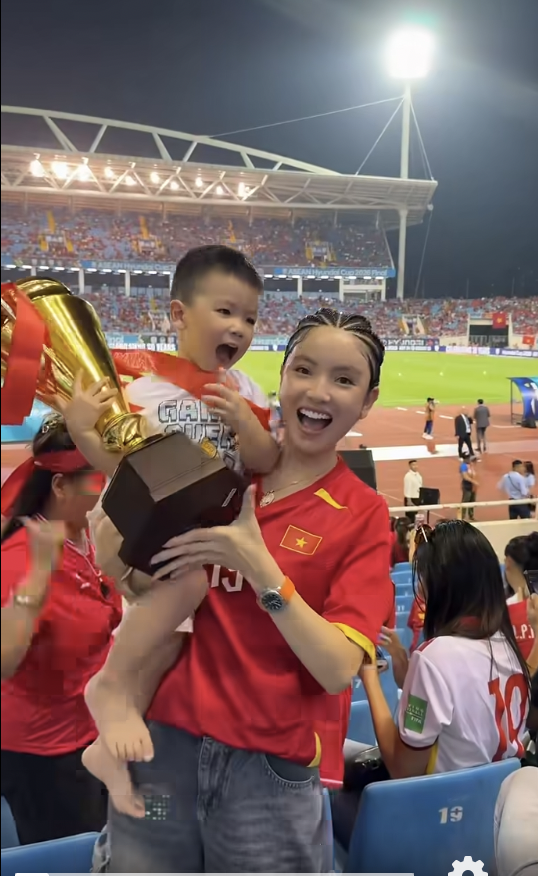Diện mạo trái ngược của Doãn Hải My và Chu Thanh Huyền tại Asean Cup 2026 - Ảnh 7.