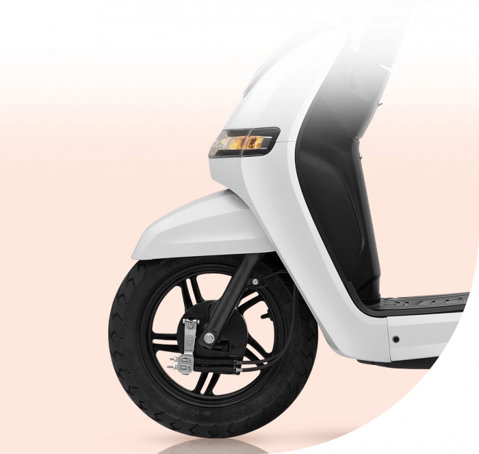 Xe máy điện sang trọng giá 31 , 5 triệu đồng , chạy 114 km / lần sạc tại Việt Nam - Ảnh 4.