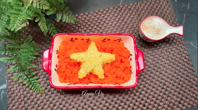 Những m&oacute;n ăn mang m&agrave;u cờ đỏ sao v&agrave;ng trong ng&agrave;y Quốc kh&aacute;nh - Ảnh 1.