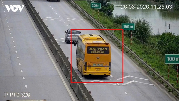 Cục CSGT l&ecirc;n tiếng về khoảng c&aacute;ch an to&agrave;n tr&ecirc;n cao tốc dịp Quốc kh&aacute;nh 2 / 9 - Ảnh 2.