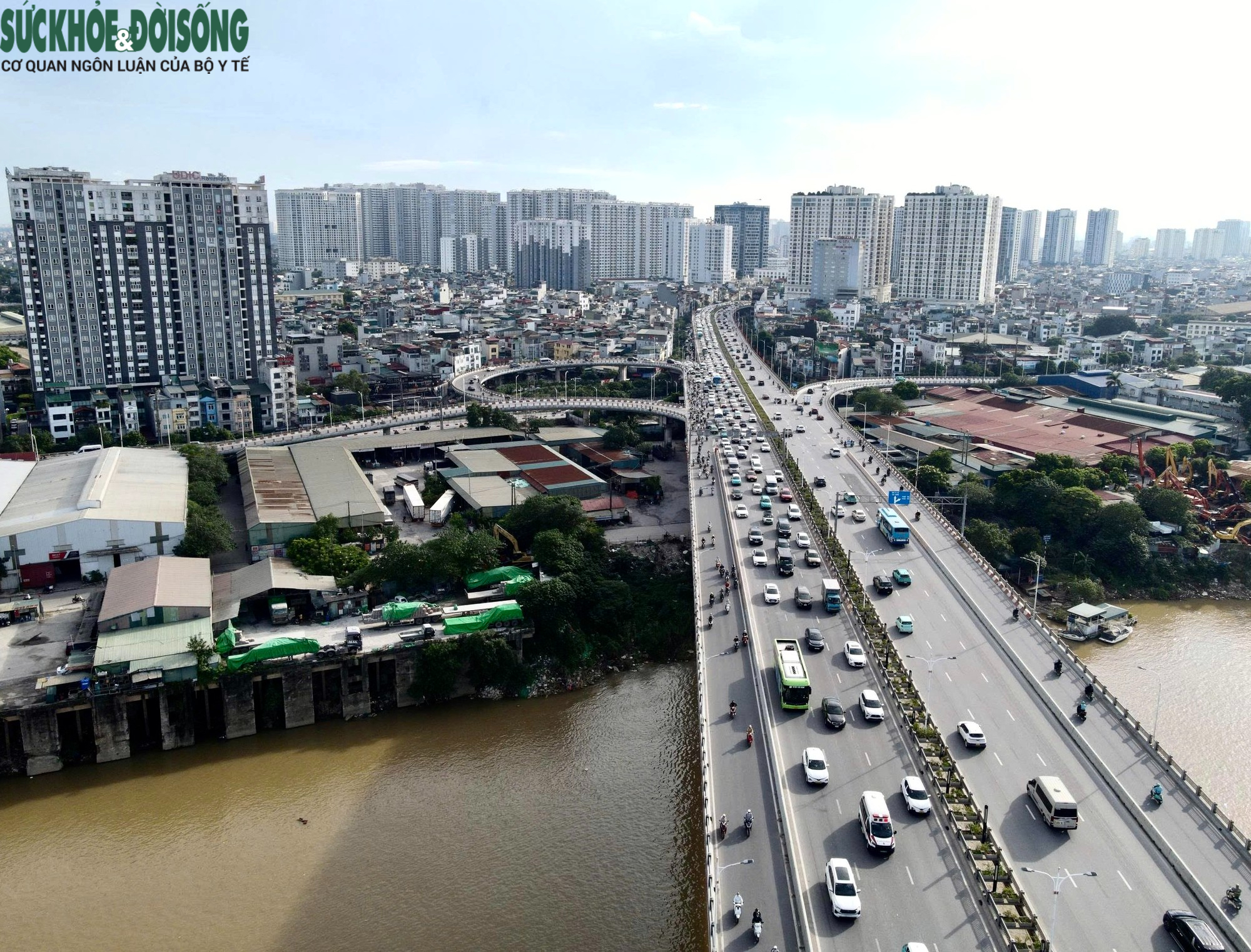 Cập nhật t&igrave;nh h&igrave;nh giao th&ocirc;ng H&agrave; Nội cuối chiều trước nghỉ lễ 2/9 - Ảnh 6.