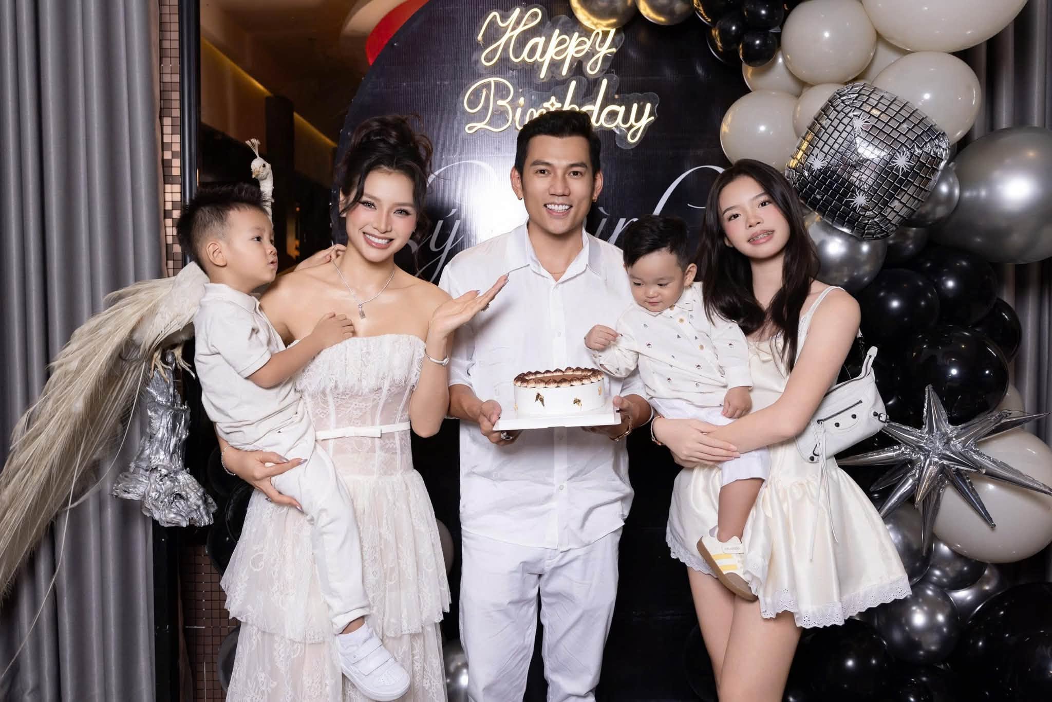 Gây ngỡ ngàng 'da sáng, dáng xinh' sau sinh, Phương Trinh Jolie không ngần ngại tiết lộ điều này - Ảnh 10.