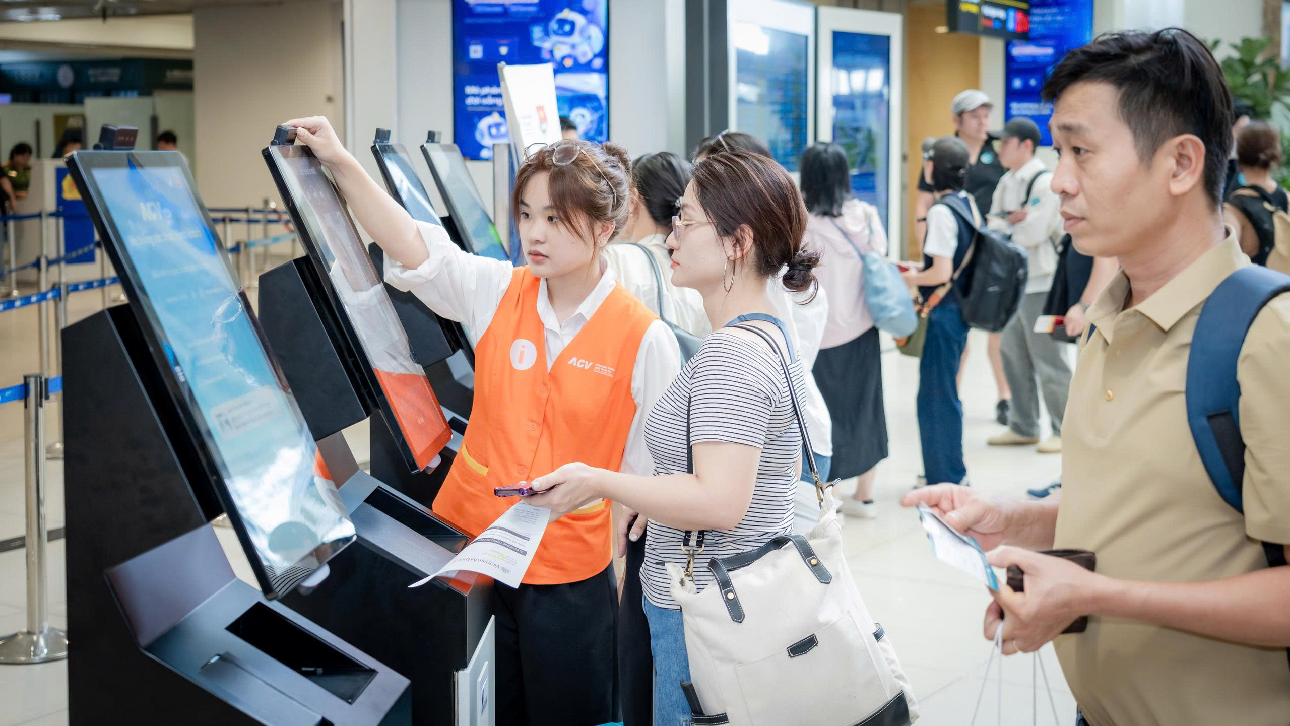 Nội B&agrave;i sẵn s&agrave;ng phục vụ h&agrave;nh kh&aacute;ch cao điểm dịp Quốc kh&aacute;nh 2 / 9 - Ảnh 3.