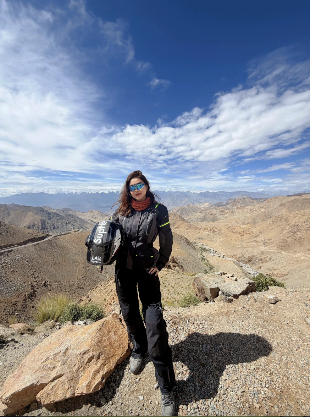 Jennifer Phạm khám phá vẻ đẹp Himalaya: Hành trình ' phượt ' ấn tượng ở Ấn Độ - Ảnh 10.