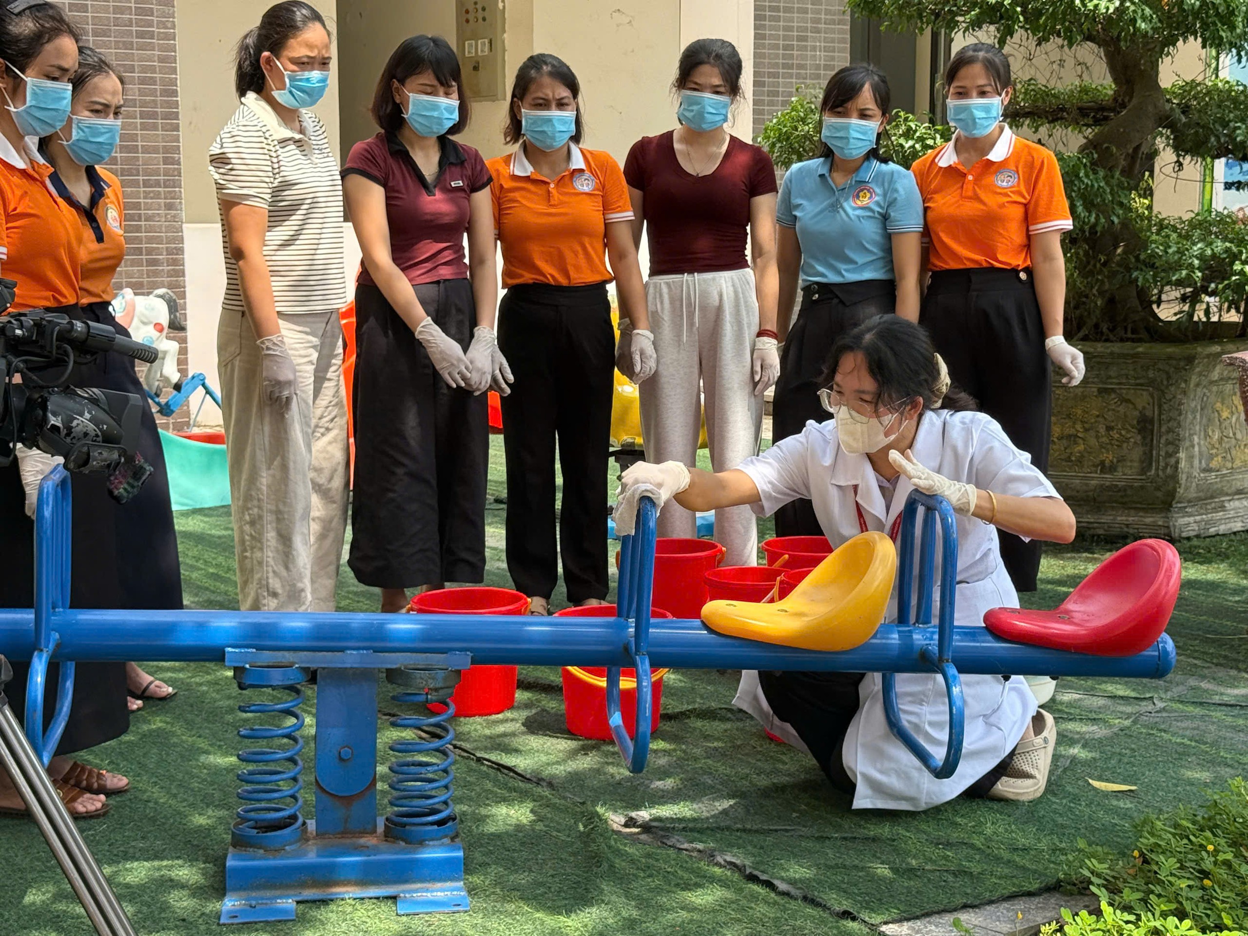 H&agrave; Nội ph&ograve;ng , chống dịch sốt xuất huyết: An t&acirc;m đ&oacute;n năm học mới 2026 - Ảnh 3.