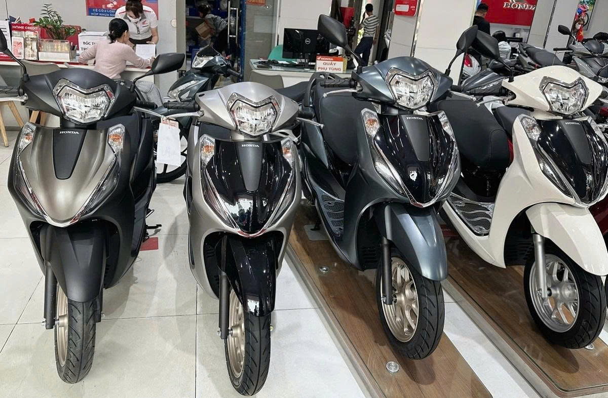 Giá xe Honda Lead tháng 8 / 2026 và những mẫu xe ga giá rẻ đáng chú ý - Ảnh 4.