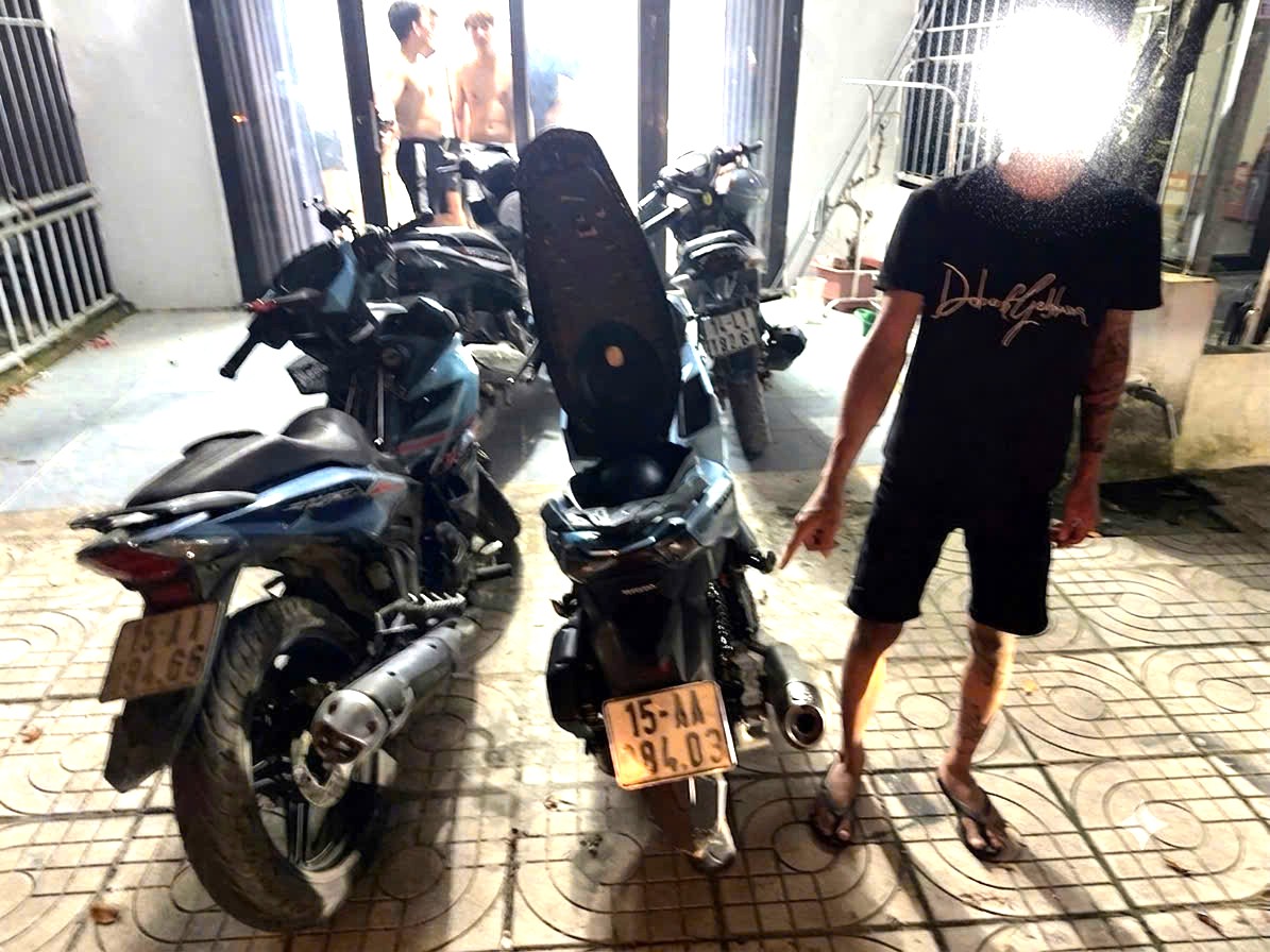 Vi phạm hàng loạt lỗi, người điều khiển xe và chủ phương tiện bị phạt 26 triệu đồng - Ảnh 1.