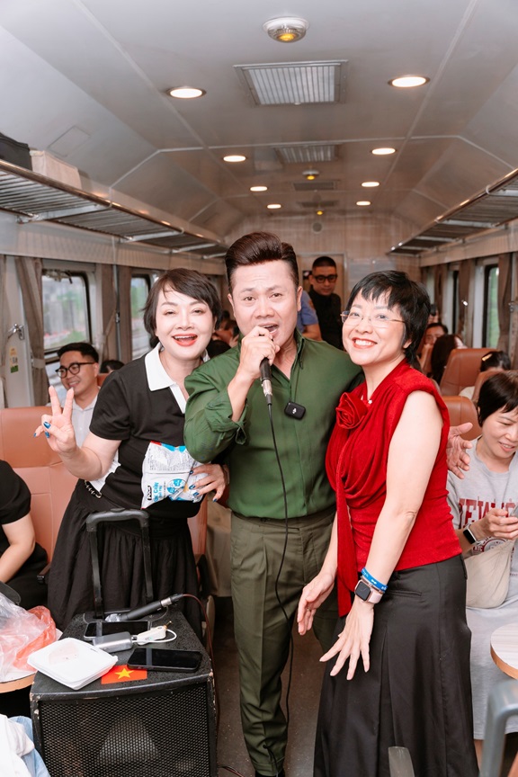 &ldquo;Kh&uacute;c ca Blouse trắng&rdquo; số đầu ti&ecirc;n: H&agrave;nh tr&igrave;nh chữa l&agrave;nh từ tr&aacute;i tim tại bệnh viện Bạch Mai - cơ sở Ninh B&igrave;nh - Ảnh 14.