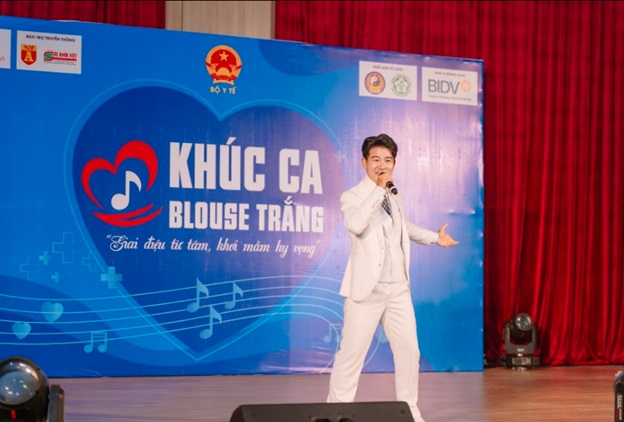 &ldquo;Kh&uacute;c ca Blouse trắng&rdquo; số đầu ti&ecirc;n: H&agrave;nh tr&igrave;nh chữa l&agrave;nh từ tr&aacute;i tim tại bệnh viện Bạch Mai - cơ sở Ninh B&igrave;nh - Ảnh 8.