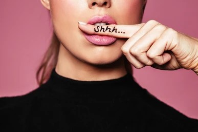 8 c&aacute;ch gi&uacute;p phụ nữ sau m&atilde;n kinh thỏa m&atilde;n hơn trong 'chuyện ấy' - Ảnh 1.