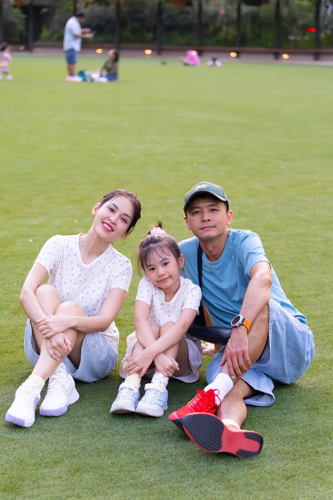 Phương Trinh Jolie lãng mạn bên chồng trong chuyến du lịch Nhật Bản năm 2026 - Ảnh 6.