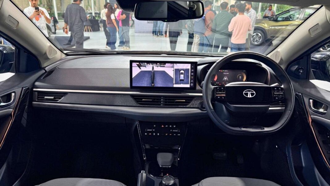 SUV 5 chỗ gi&aacute; rẻ hơn Hyundai Grand i10 chỉ 275 triệu đồng - Ảnh 5.
