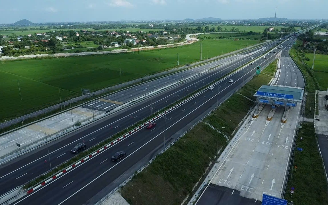 Cục CSGT chỉ r&otilde; xử phạt lỗi khoảng c&aacute;ch tr&ecirc;n cao tốc năm 2026 - Ảnh 3.