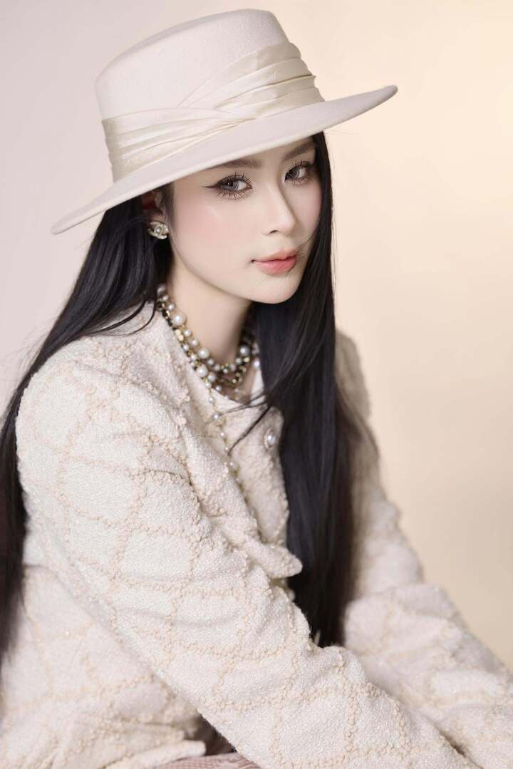Nhan sắc đời thực nữ ch&iacute;nh sinh năm 2004 của 'Đội b&oacute;ng nữ l&agrave;ng Xu&acirc;n' - Ảnh 12.