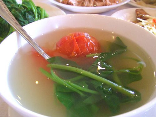 C&oacute; n&ecirc;n uống nước luộc rau? những lợi &iacute;ch v&agrave; lưu &yacute; cần biết - Ảnh 3.