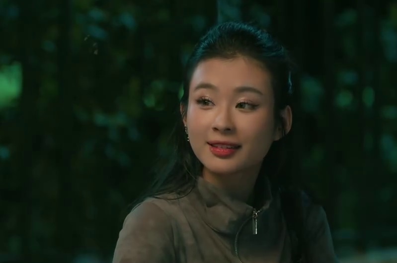 Nhan sắc đời thực nữ ch&iacute;nh sinh năm 2004 của 'Đội b&oacute;ng nữ l&agrave;ng Xu&acirc;n' - Ảnh 6.