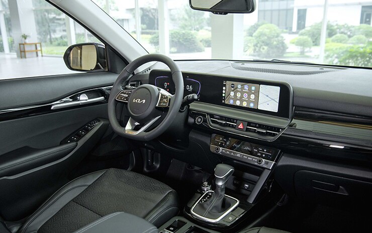 L&yacute; do gi&aacute; lăn b&aacute;nh Mazda 3 tiếp tục giảm kỷ lục, sedan hạng C rẻ hơn Toyota Vios, Hyundai Accent - Ảnh 1.