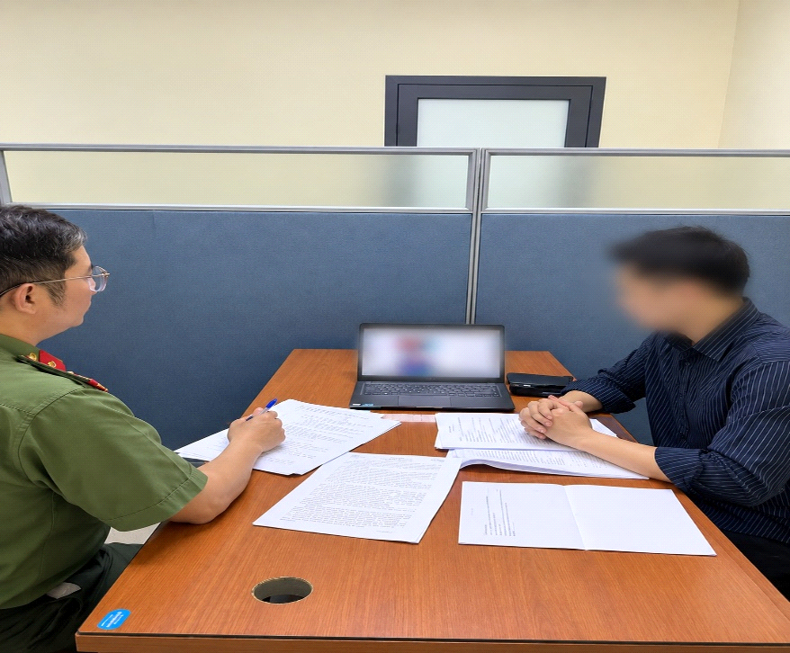 Hà Nội xử phạt thanh niên phát tán tin thất thiệt về tài xế Grab - Ảnh 2.