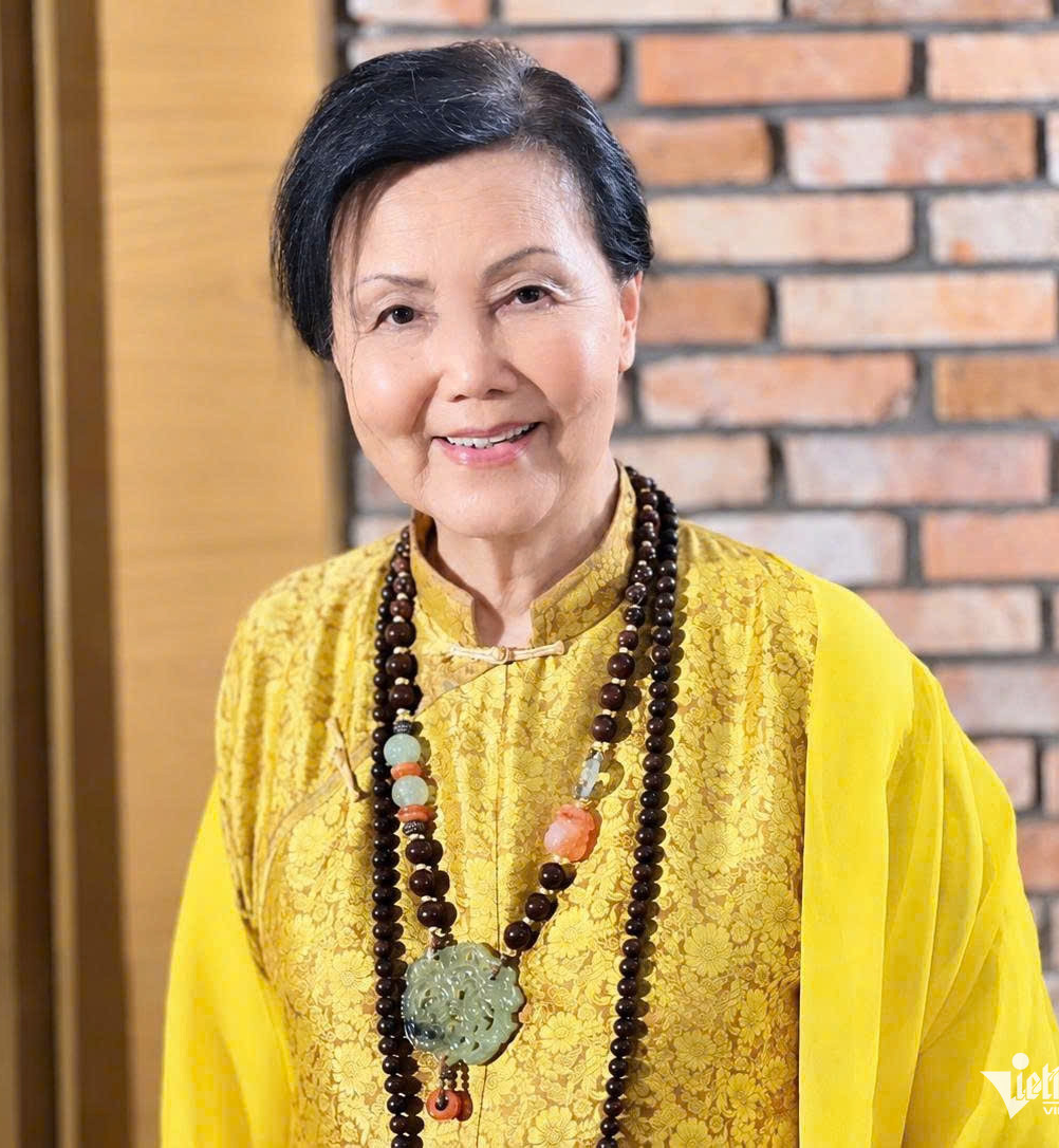 Mỹ nh&acirc;n Kiều Chinh tuổi 89: 'T&ocirc;i trẻ l&acirc;u v&igrave;... sống một m&igrave;nh' - Ảnh 7.