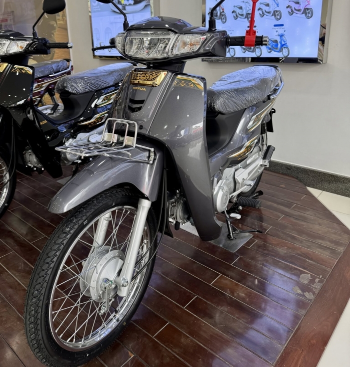 Gi&aacute; xe số Honda Dream 2027 m&agrave;u xanh lục bảo v&agrave; c&aacute;c mẫu xe số kh&aacute;c - Ảnh 4.