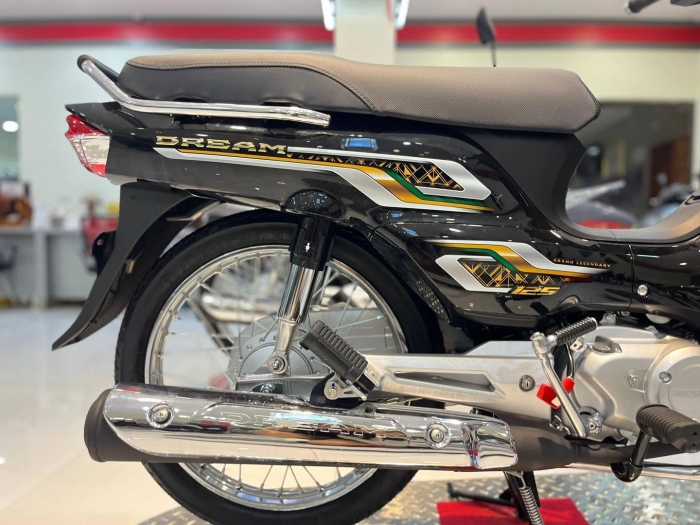 Gi&aacute; xe số Honda Dream 2027 m&agrave;u xanh lục bảo v&agrave; c&aacute;c mẫu xe số kh&aacute;c - Ảnh 6.