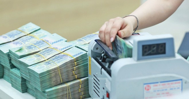 Lãi suất Agribank, Vietinbank, Vietcombank, BIDV mới nhất: Gửi tiết kiệm 400 triệu đồng vào Agribank nhận bao nhiêu tiền? - Ảnh 2.