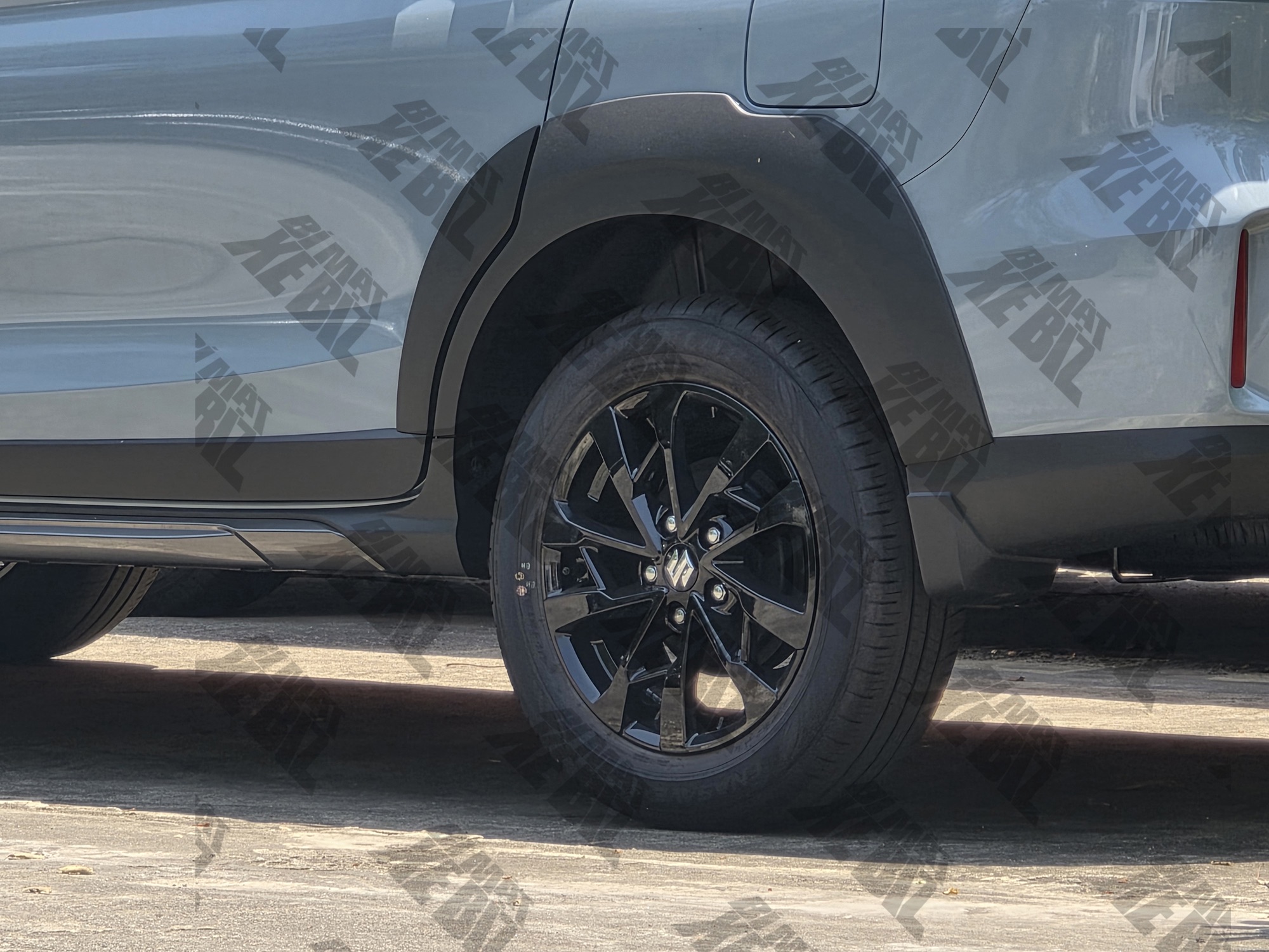 Gi&aacute; cả Suzuki XL7 Hybrid 2026 v&agrave; những điều cần biết về phi&ecirc;n bản mới tại Việt Nam - Ảnh 5.