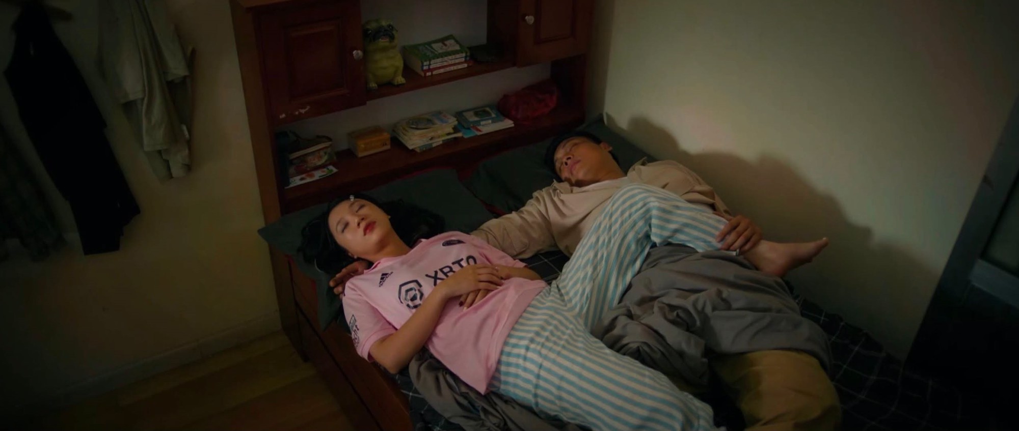 Bà Ngọc ( Vân Dung ) ép Khánh hứa không gặp Phương trong Mùa hè năm ấy - Ảnh 9.