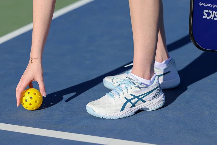 Pickleball trở thành môn thể thao 'quốc dân': Sức hút từ Giải Văn hoá Việt 2026 và 6 điều cần lưu ý để không chấn thương - Ảnh 3.
