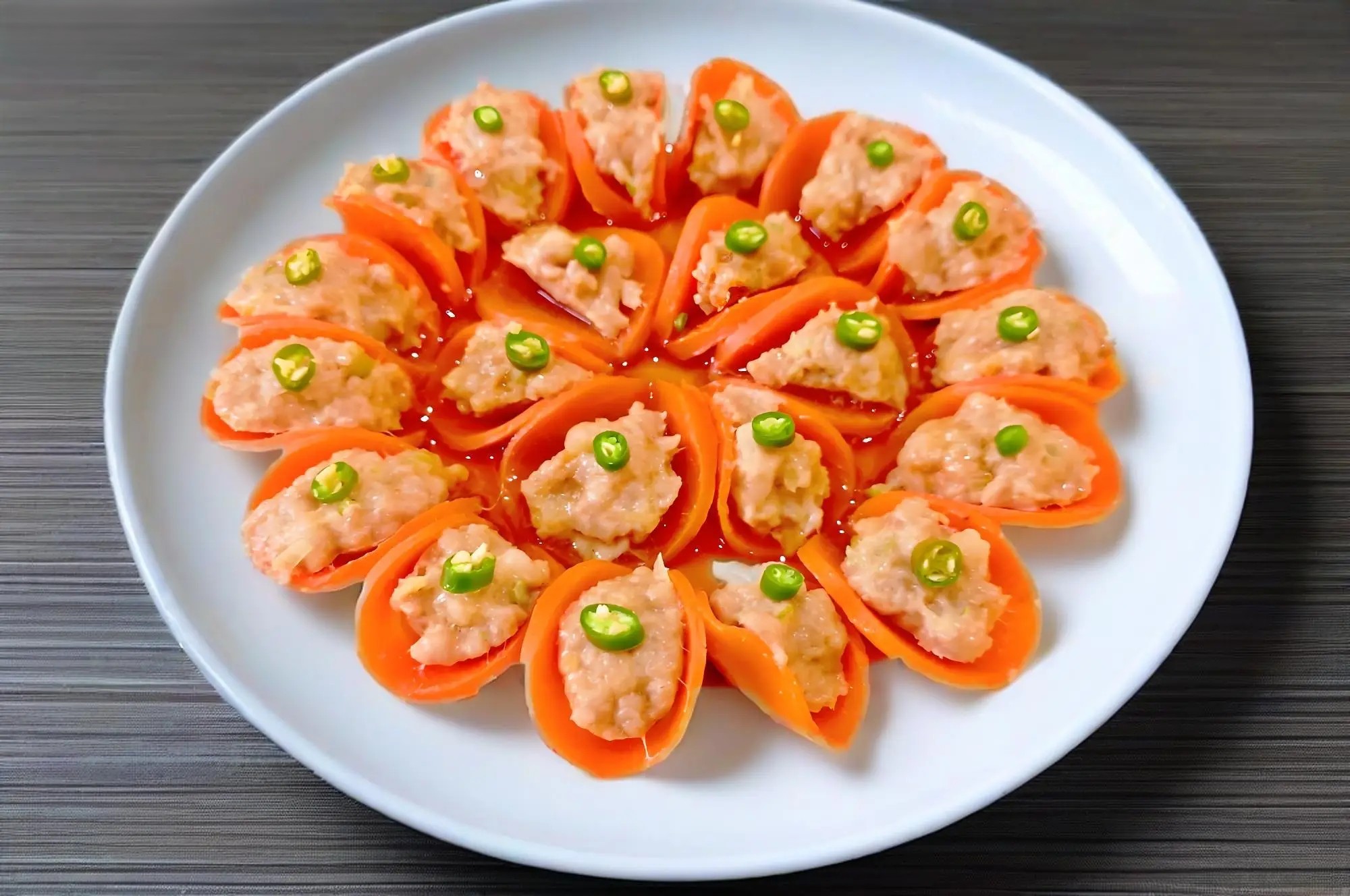 Có thể không ăn thịt nhưng bạn nên ăn nhiều 3 loại "rau vàng" giá rẻ này: Dễ nấu, bổ dưỡng, giữ ẩm và bổ tỳ vị - Ảnh 2.