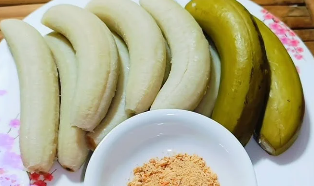 Bất ngờ công dụng của chuối xanh luộc, 5 lợi ích sức khỏe người bệnh tiểu đường nên ăn - Ảnh 2.