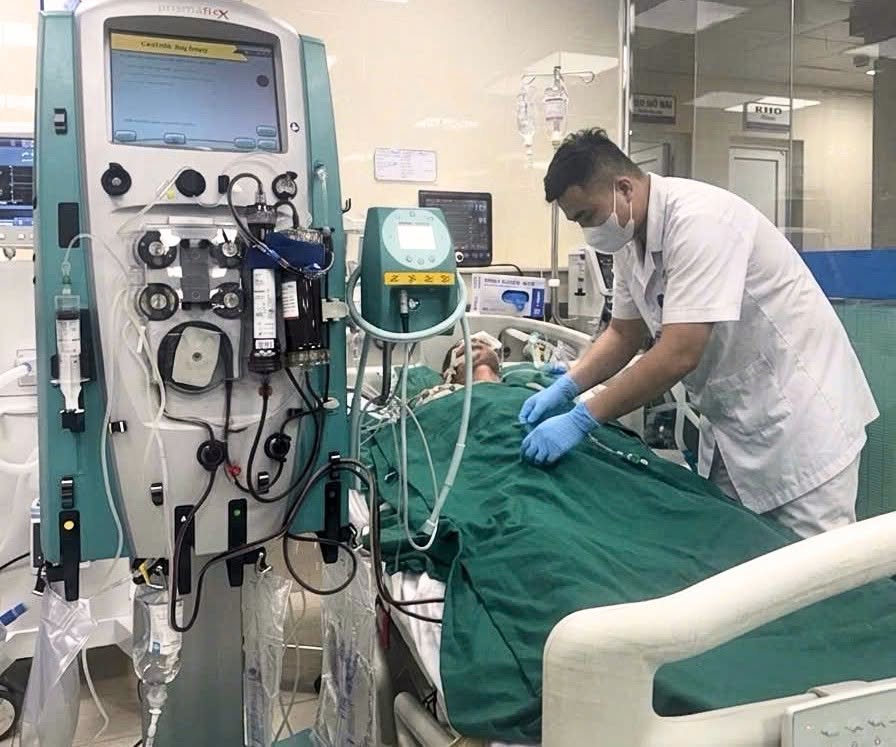 Ngừng tuần hoàn 2 lần liên tiếp, người đàn ông 64 tuổi thừa nhận sai lầm nhiều người Việt mắc phải 1 Ngừng tuần hoàn 2 lần liên tiếp, người đàn ông 64 tuổi thừa nhận sai lầm nhiều người Việt mắc phải - Ảnh 1.