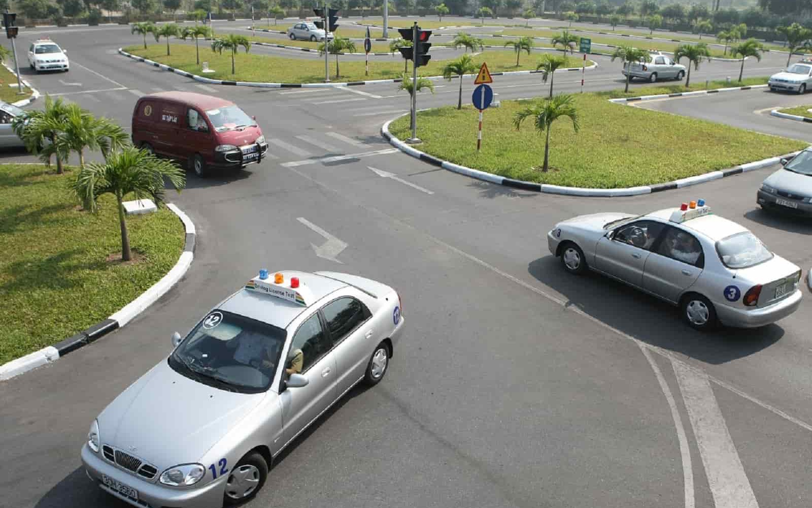 Các hạng giấy phép lái xe mới nhất 2026, có điểm gì mới mà các tài xế cần lưu ý - Ảnh 3.