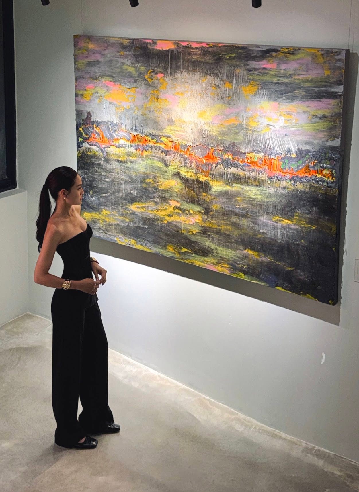 Thùy Anh từng diện phong cách Thượng Chi Đào, khoe chân dài miên man - Ảnh 5.