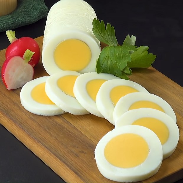 Đừng mắc phải sai lầm khi luộc trứng kiểu n&agrave;y c&oacute; thể g&acirc;y hại cho sức khỏe, m&agrave; h&atilde;y luộc theo c&aacute;ch sau để giữ trọn dinh dưỡng - Ảnh 2.