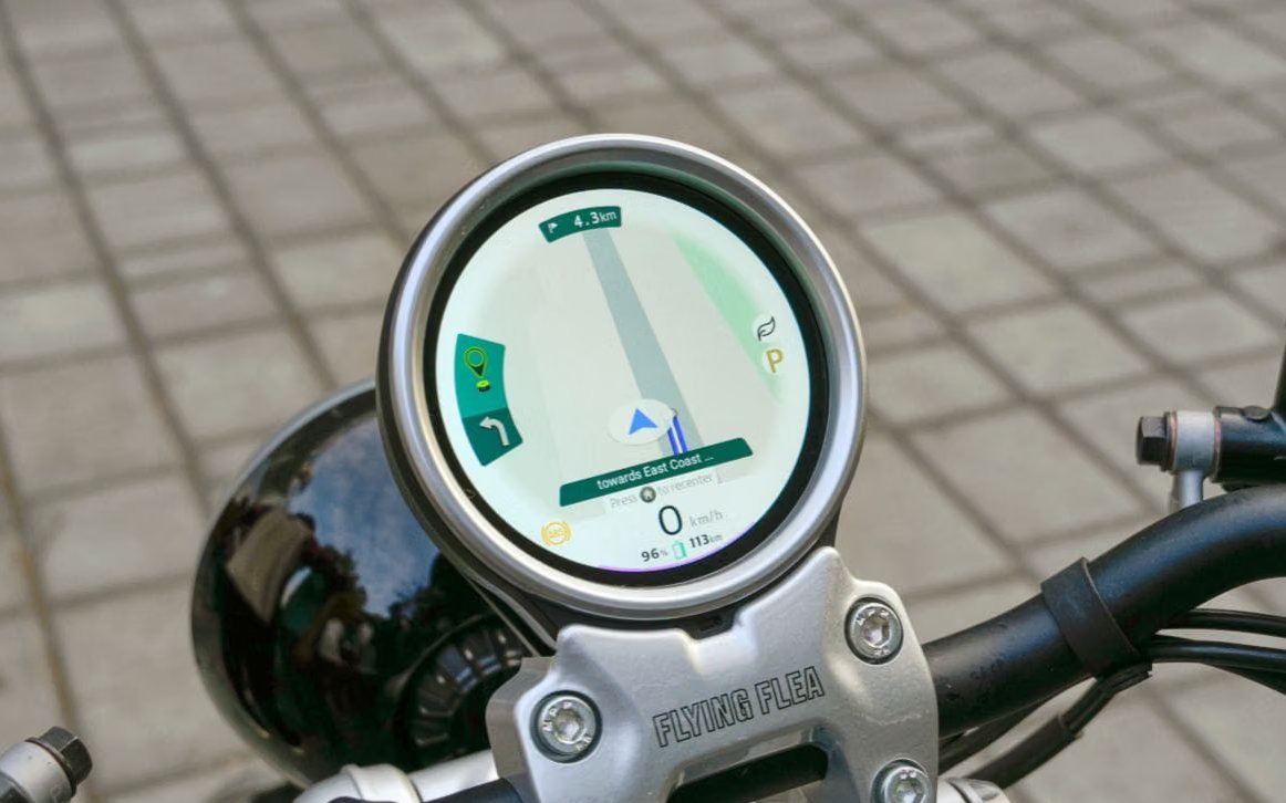 C&oacute; 60 triệu đồng kh&aacute;ch Việt n&ecirc;n mua xe m&aacute;y điện Honda UC3 hay SH Mode? - Ảnh 1.
