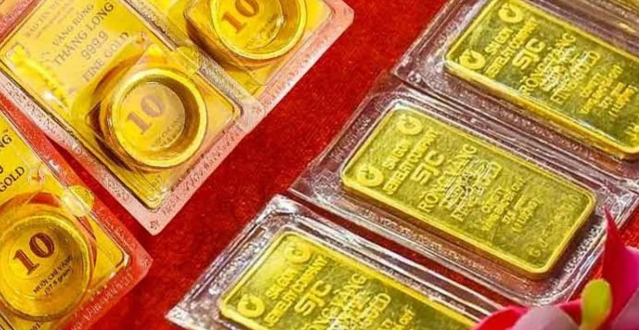 Gi&aacute; v&agrave;ng h&ocirc;m nay 19/9: Tăng 0,85% trong bối cảnh gi&aacute; dầu giảm v&agrave; đồng USD mạnh l&ecirc;n - Ảnh 1.