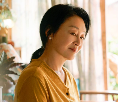 Chỉ sau nghỉ hưu t&ocirc;i mới hiểu: C&oacute; 3 việc c&agrave;ng l&agrave;m thay con, cha mẹ c&agrave;ng dễ bị con xa c&aacute;ch - Ảnh 1.