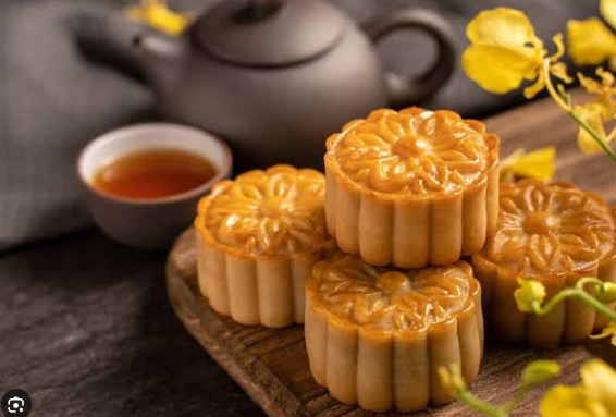 Cách ăn bánh trung thu không sợ béo, tăng đường huyết - Ảnh 1.