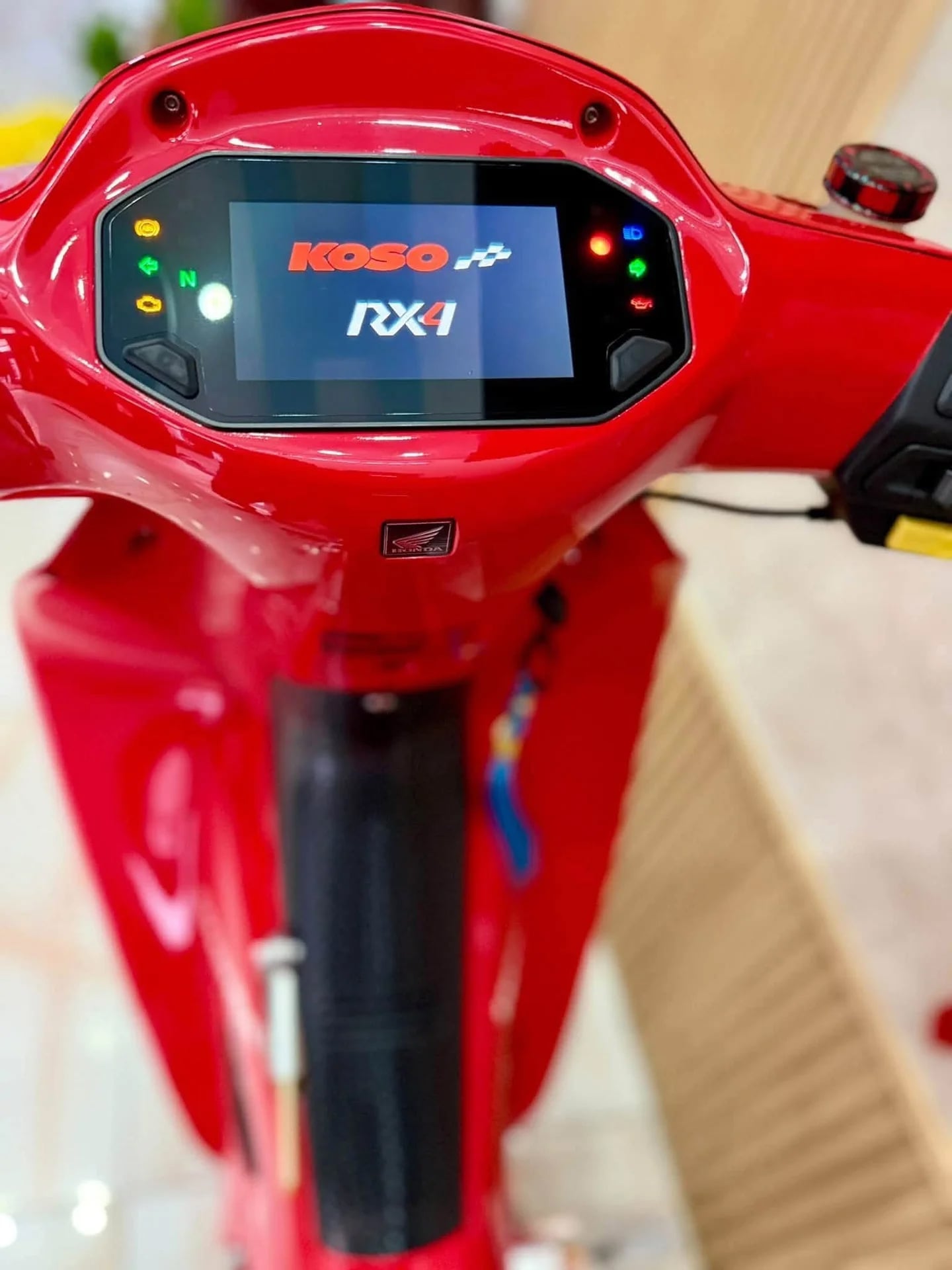 Xe số 125cc Honda Wave 125 gi&aacute; 600 triệu đồng , Điều g&igrave; khiến n&oacute; đặc biệt? - Ảnh 5.