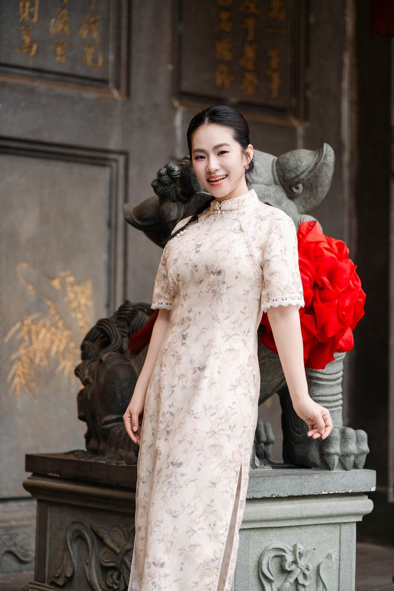 Ca sĩ Lương B&iacute;ch Hữu tuổi 42 l&atilde;o h&oacute;a ngược với nhan sắc trẻ trung bất ngờ - Ảnh 4.
