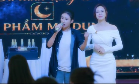 Yến (Đan L&ecirc;) bị Quốc (Tuấn T&uacute;) bạo h&agrave;nh - Ảnh 4.