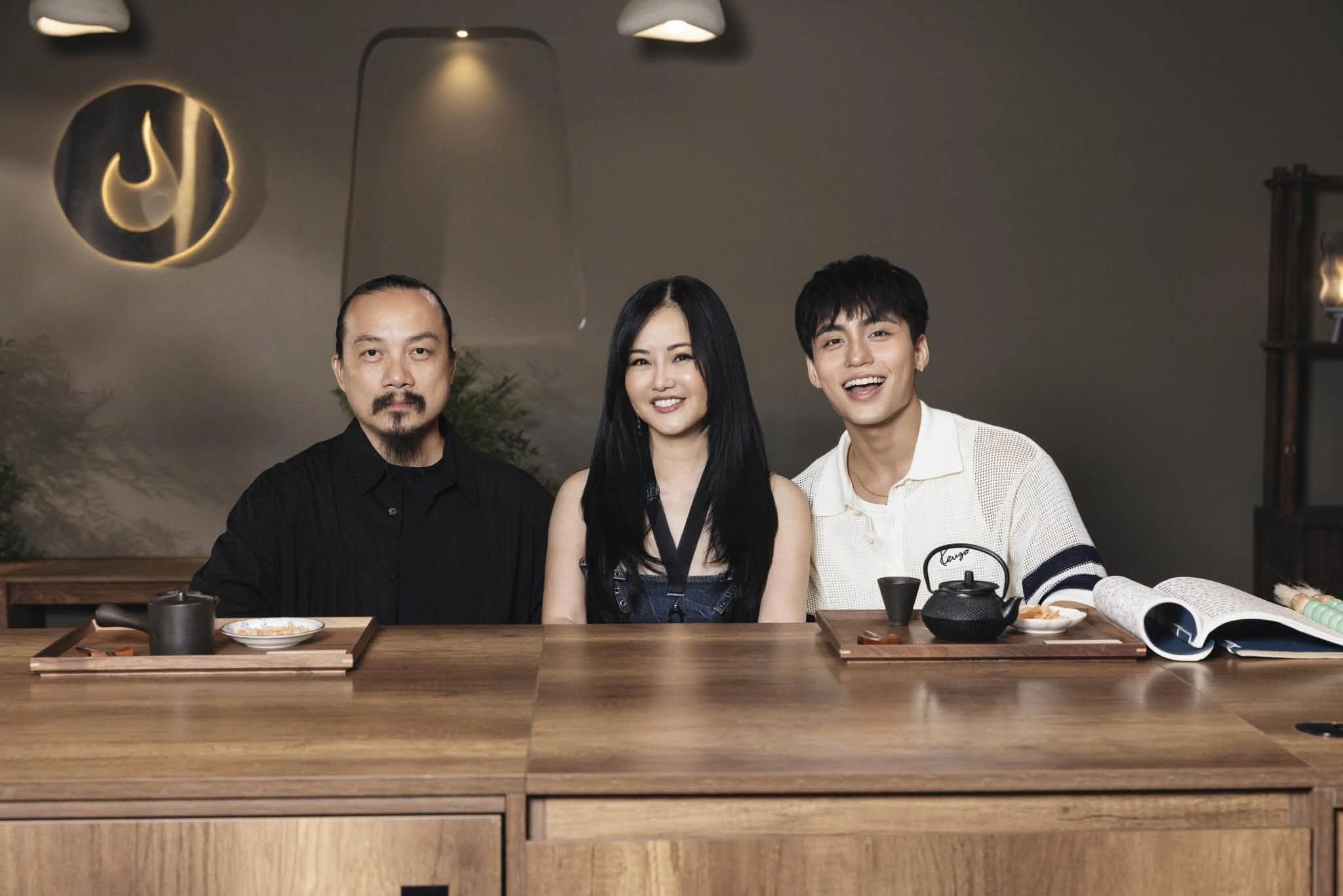 Hồ Ngọc H&agrave; thần th&aacute;i xuất sắc tại &Yacute;, động th&aacute;i của Hari Won khi bị Trấn Th&agrave;nh loại tại 'Running Man Vietnam' - Ảnh 8.