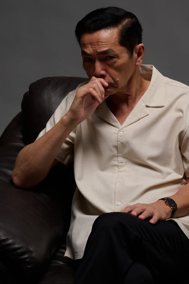 NSND Trung Anh ở tuổi hưu vẫn miệt m&agrave;i với nghề, c&acirc;n bằng giữa giảng đường v&agrave; phim trường - Ảnh 2.